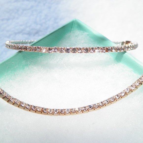 NWT 2 3/4" Gold In & Out Rhinestone Hoop Earrings Forever 21 - Picture 2 of 10